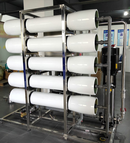 純水設(shè)備，超純水設(shè)備，軟化水設(shè)備，反滲透純水設(shè)備，污水處理設(shè)備，生活污水處理設(shè)備，工業(yè)污水處理設(shè)備，廢水處理設(shè)備，地埋式污水處理設(shè)備，水處理設(shè)備廠家，純水處理設(shè)備價(jià)格，湖南污水處理設(shè)備廠家